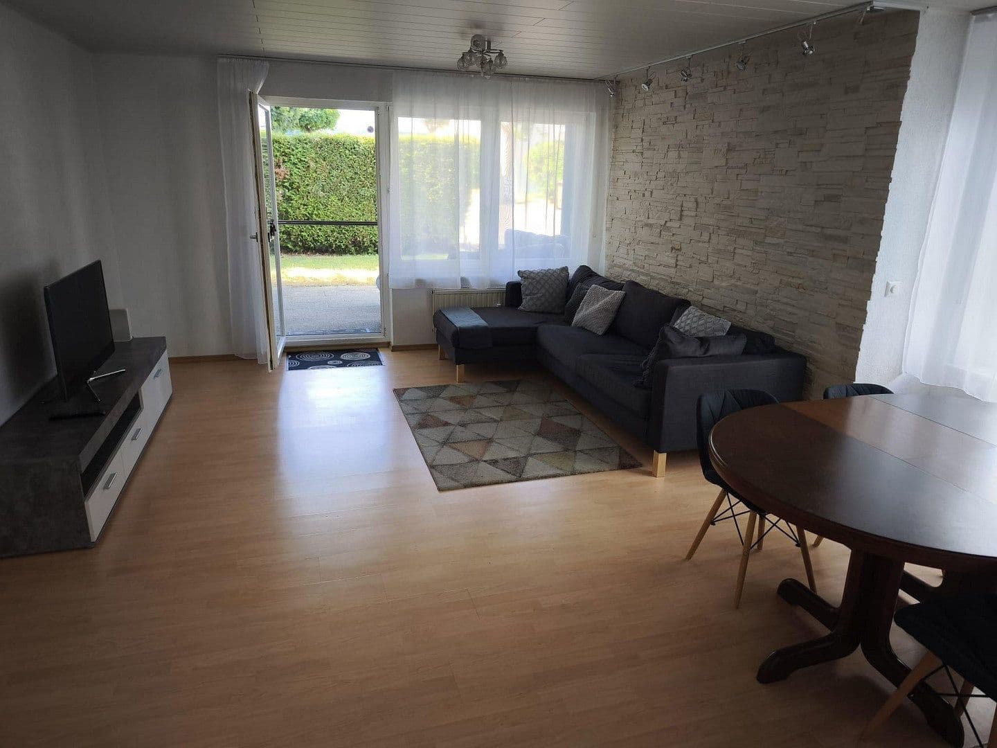 Pronájem bytu 3+kk 75 m², Im Daistler 12, Neuenstadt am Kocher, Bádensko-Württembersko Pronájem bytu 3+kk 75 m², Im Daistler 12, Neuenstadt am Kocher, Bádensko-Württembersko