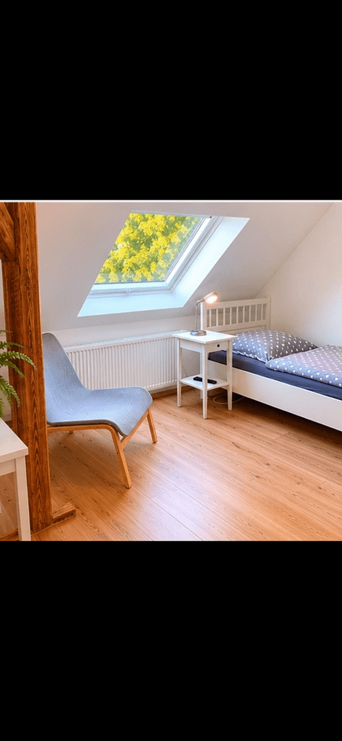 Pronájem bytu 85 m², Brühl, Severní Porýní-Vestfálsko Pronájem bytu 85 m², Brühl, Severní Porýní-Vestfálsko