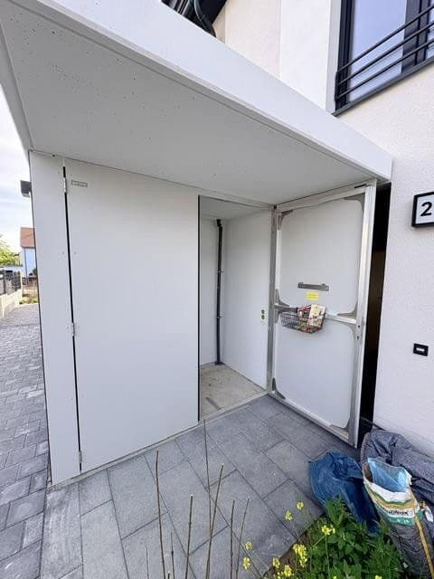 Pronájem domu 145 m², pozemek 115 m², Lilienstrasse 29., Stein, Bavorsko Pronájem domu 145 m², pozemek 115 m², Lilienstrasse 29., Stein, Bavorsko