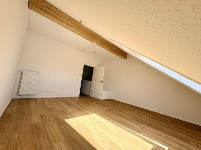 Pronájem domu 145 m², pozemek 115 m², Lilienstrasse 29., Stein, Bavorsko Pronájem domu 145 m², pozemek 115 m², Lilienstrasse 29., Stein, Bavorsko
