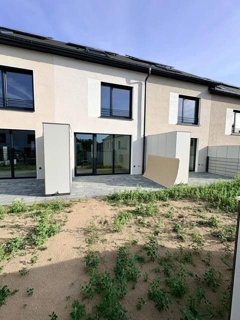 Pronájem domu 145 m², pozemek 115 m², Lilienstrasse 29., Stein, Bavorsko Pronájem domu 145 m², pozemek 115 m², Lilienstrasse 29., Stein, Bavorsko