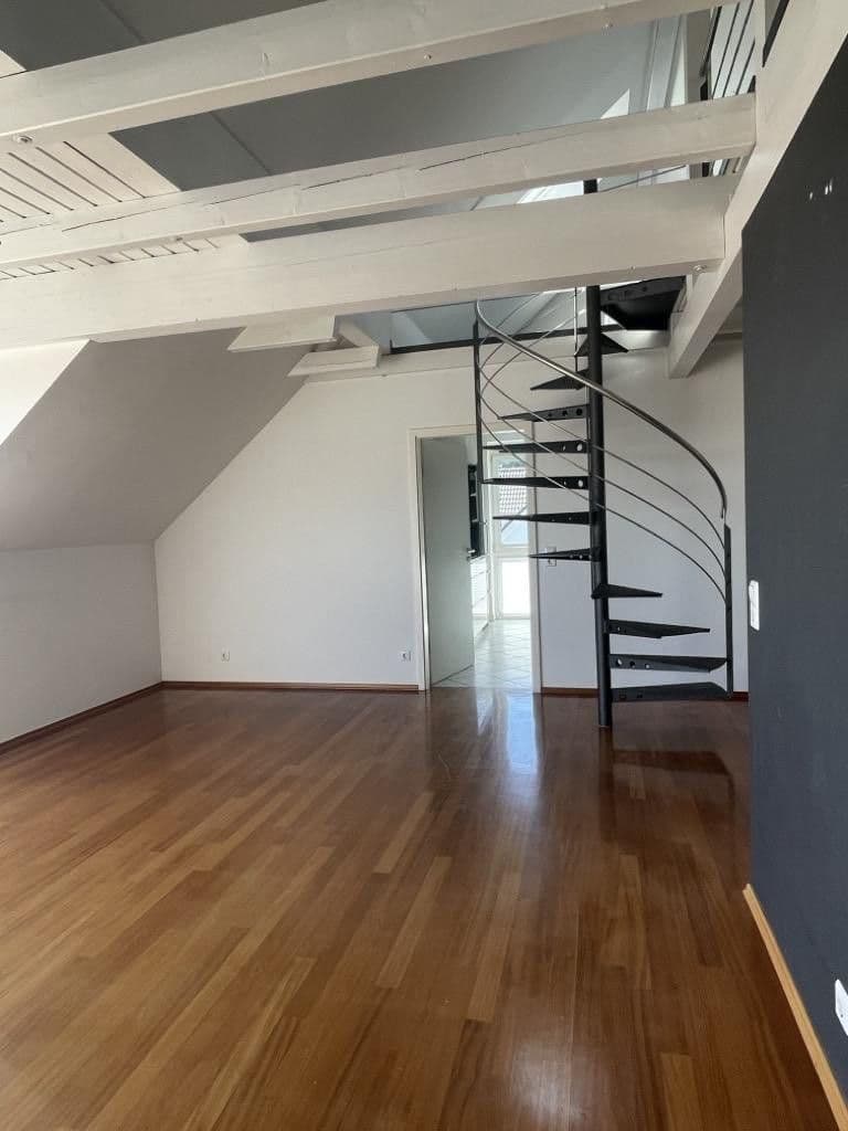 Pronájem bytu 3+kk 110 m², Aalen, Bádensko-Württembersko Pronájem bytu 3+kk 110 m², Aalen, Bádensko-Württembersko