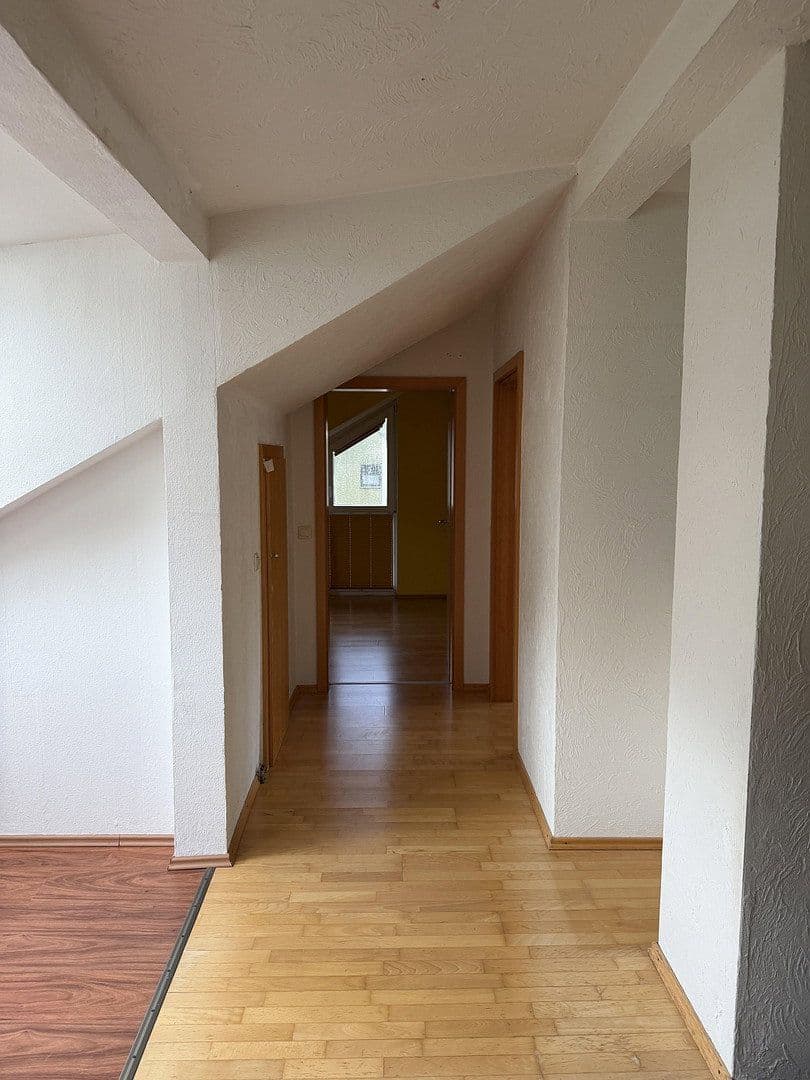 Pronájem bytu 5+kk 97 m², Wiesloch, Bádensko-Württembersko Pronájem bytu 5+kk 97 m², Wiesloch, Bádensko-Württembersko