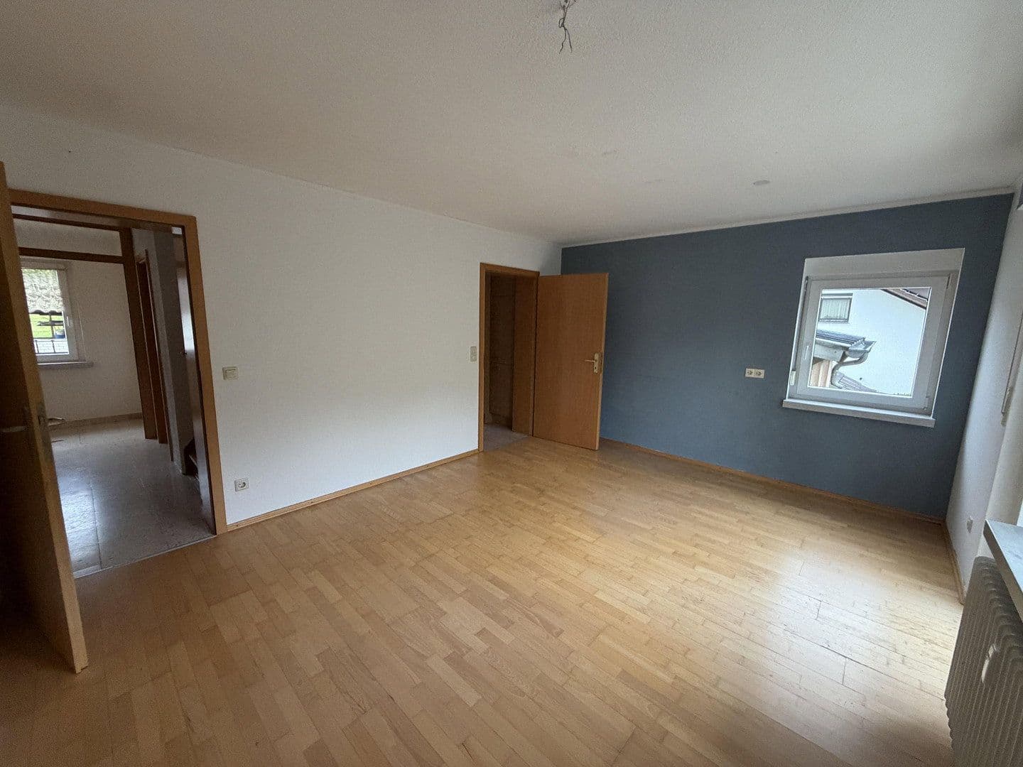 Pronájem bytu 5+kk 97 m², Wiesloch, Bádensko-Württembersko Pronájem bytu 5+kk 97 m², Wiesloch, Bádensko-Württembersko