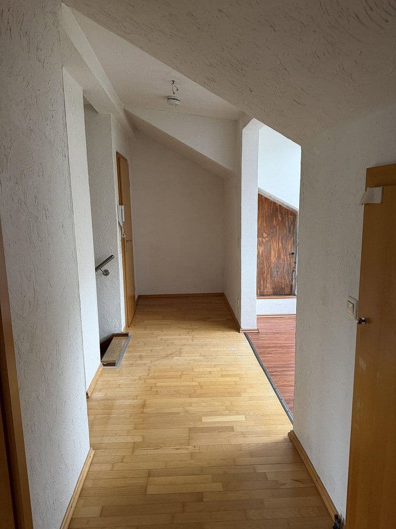 Pronájem bytu 5+kk 97 m², Wiesloch, Bádensko-Württembersko Pronájem bytu 5+kk 97 m², Wiesloch, Bádensko-Württembersko