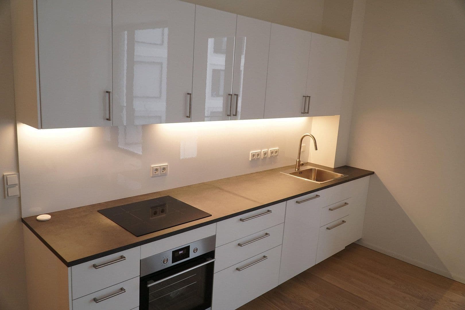 Prodej bytu 2+kk 72 m², Birketweg 37, München, Bavorsko Prodej bytu 2+kk 72 m², Birketweg 37, München, Bavorsko