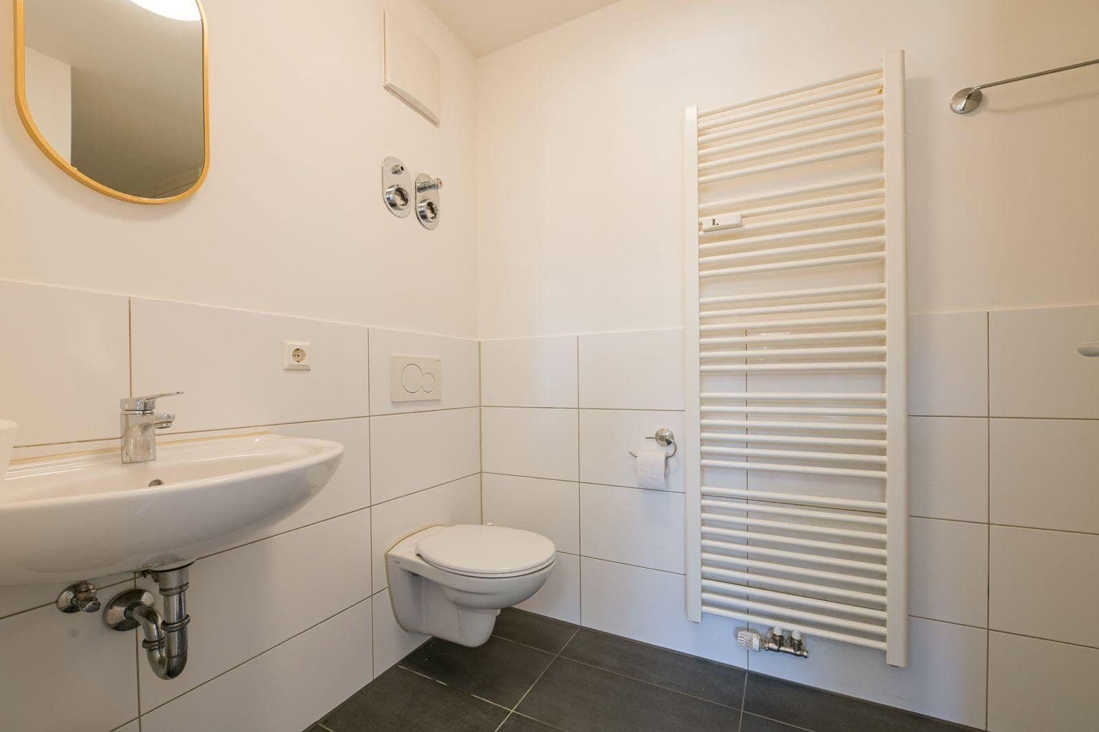 Pronájem bytu 2+1 45 m², Klingenbergstr. 153, Heilbronn, Bádensko-Württembersko Pronájem bytu 2+1 45 m², Klingenbergstr. 153, Heilbronn, Bádensko-Württembersko