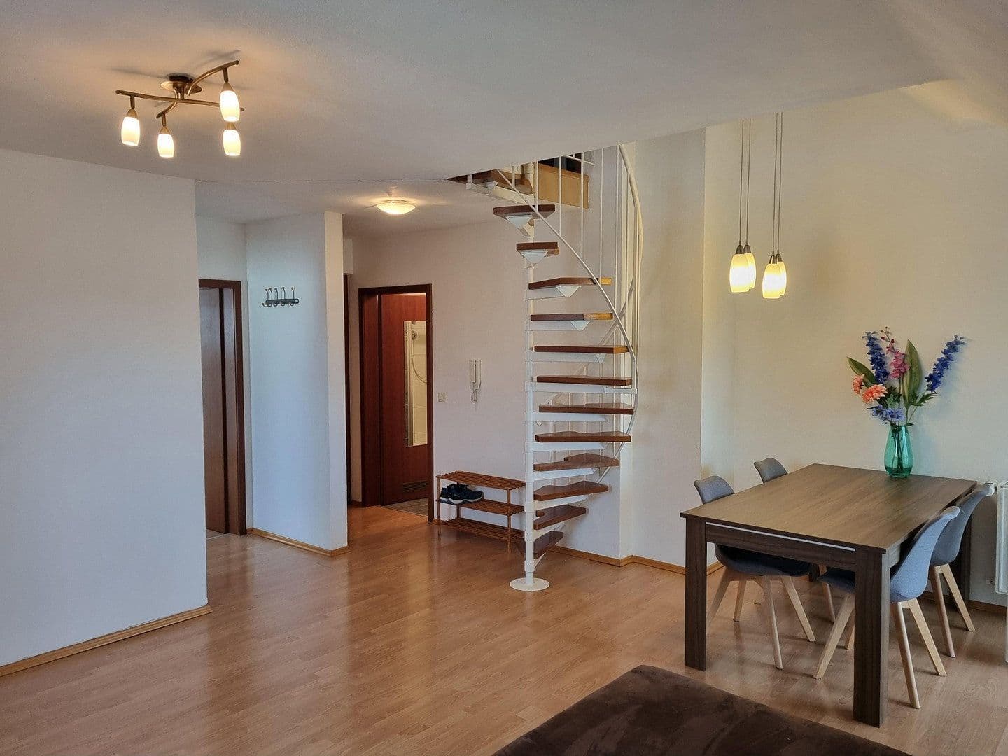 Prodej bytu 2+1 54 m², Rosenheim, Bavorsko Prodej bytu 2+1 54 m², Rosenheim, Bavorsko