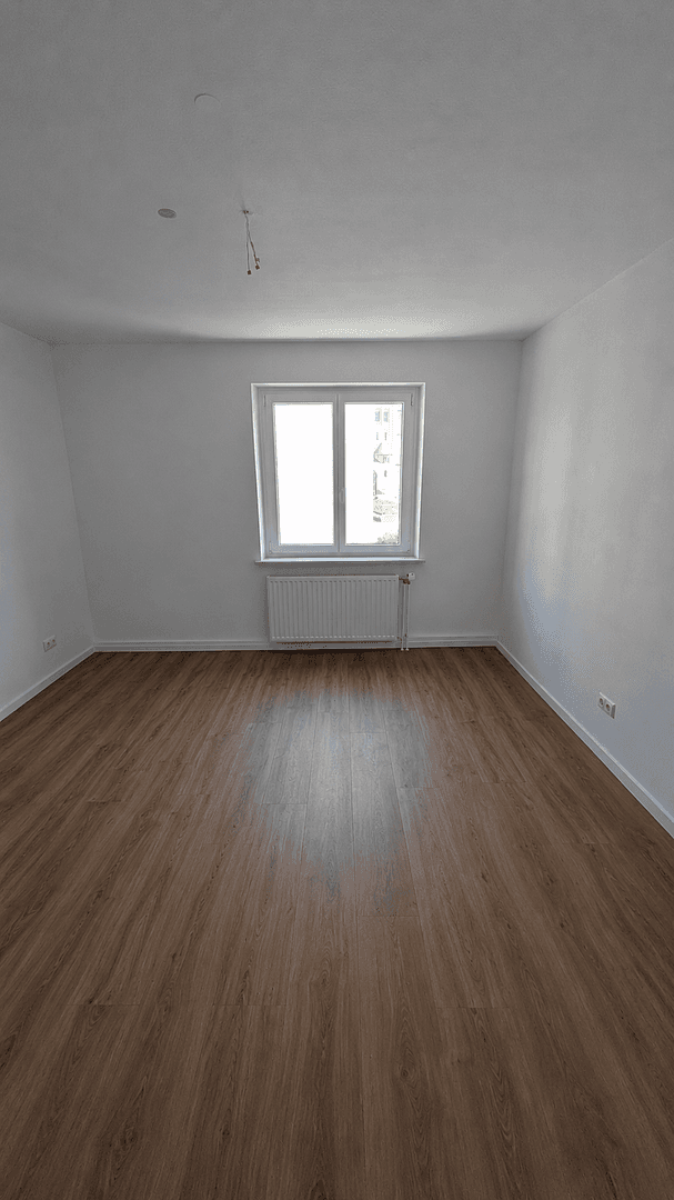 Pronájem bytu 3+1 79 m², Ekkehardstraße 51, Singen (Hohentwiel), Bádensko-Württembersko Pronájem bytu 3+1 79 m², Ekkehardstraße 51, Singen (Hohentwiel), Bádensko-Württembersko
