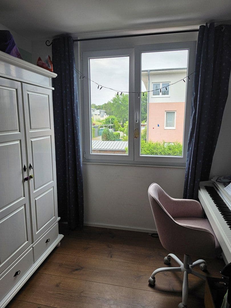 Prodej domu 130 m², pozemek 150 m², Berlin, Berlín Prodej domu 130 m², pozemek 150 m², Berlin, Berlín