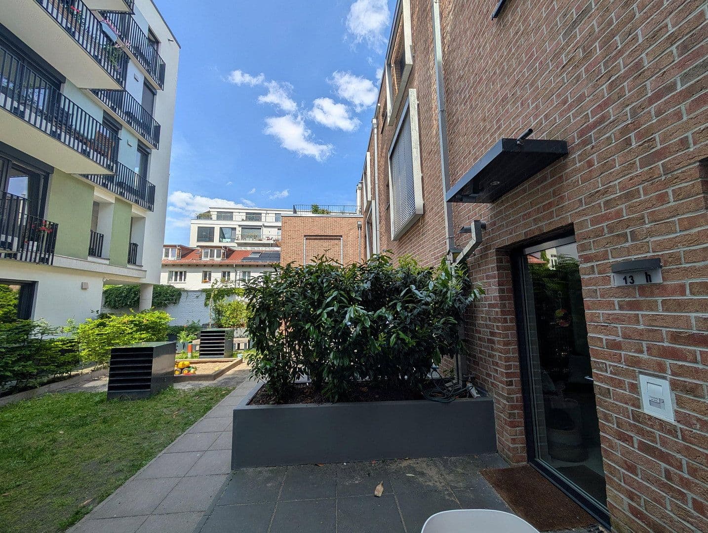 Pronájem domu 151 m², pozemek 151 m², Berlin, Berlín Pronájem domu 151 m², pozemek 151 m², Berlin, Berlín