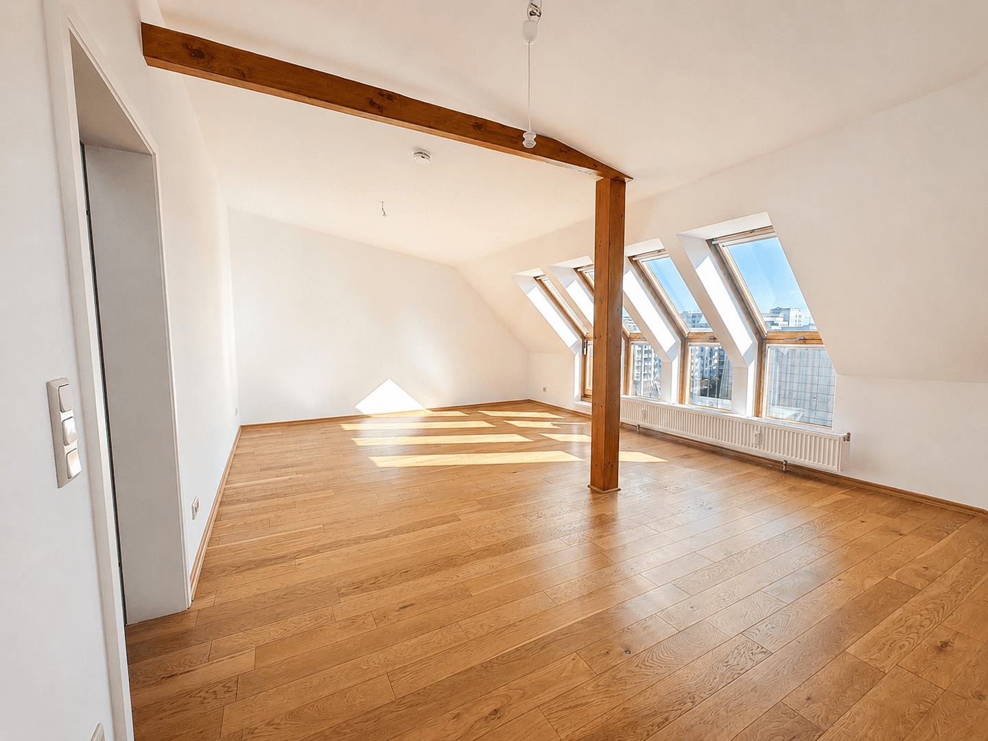 Prodej bytu 2+kk 91 m², Kochhannstr. 19, Berlin, Berlín Prodej bytu 2+kk 91 m², Kochhannstr. 19, Berlin, Berlín
