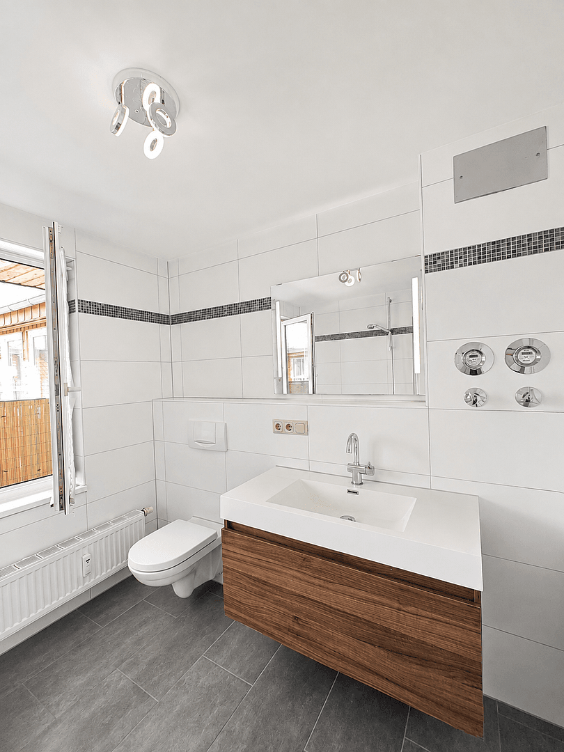 Prodej bytu 2+kk 91 m², Kochhannstr. 19, Berlin, Berlín Prodej bytu 2+kk 91 m², Kochhannstr. 19, Berlin, Berlín
