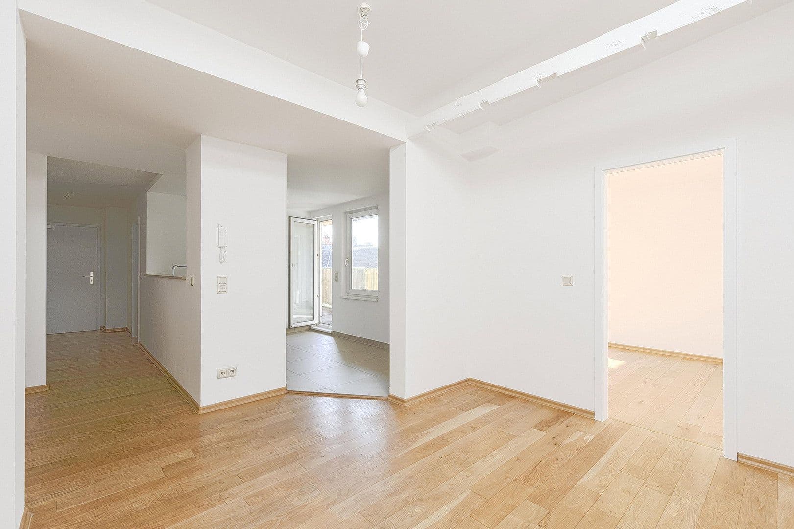 Prodej bytu 2+kk 91 m², Kochhannstr. 19, Berlin, Berlín Prodej bytu 2+kk 91 m², Kochhannstr. 19, Berlin, Berlín