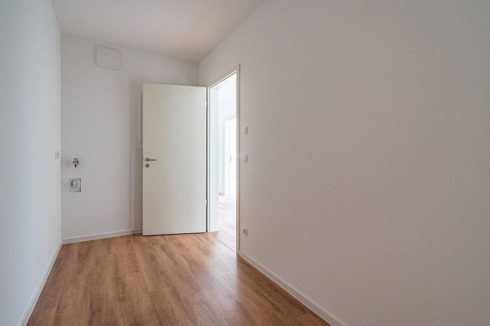 Prodej bytu 4+1 113 m², Straße am Berg 19, Bentwisch, Mecklenburg-Vorpommern Prodej bytu 4+1 113 m², Straße am Berg 19, Bentwisch, Mecklenburg-Vorpommern