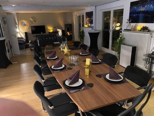 Prodej domu 420 m², pozemek 654 m², Saarbrücken, Země Sársko Prodej domu 420 m², pozemek 654 m², Saarbrücken, Země Sársko