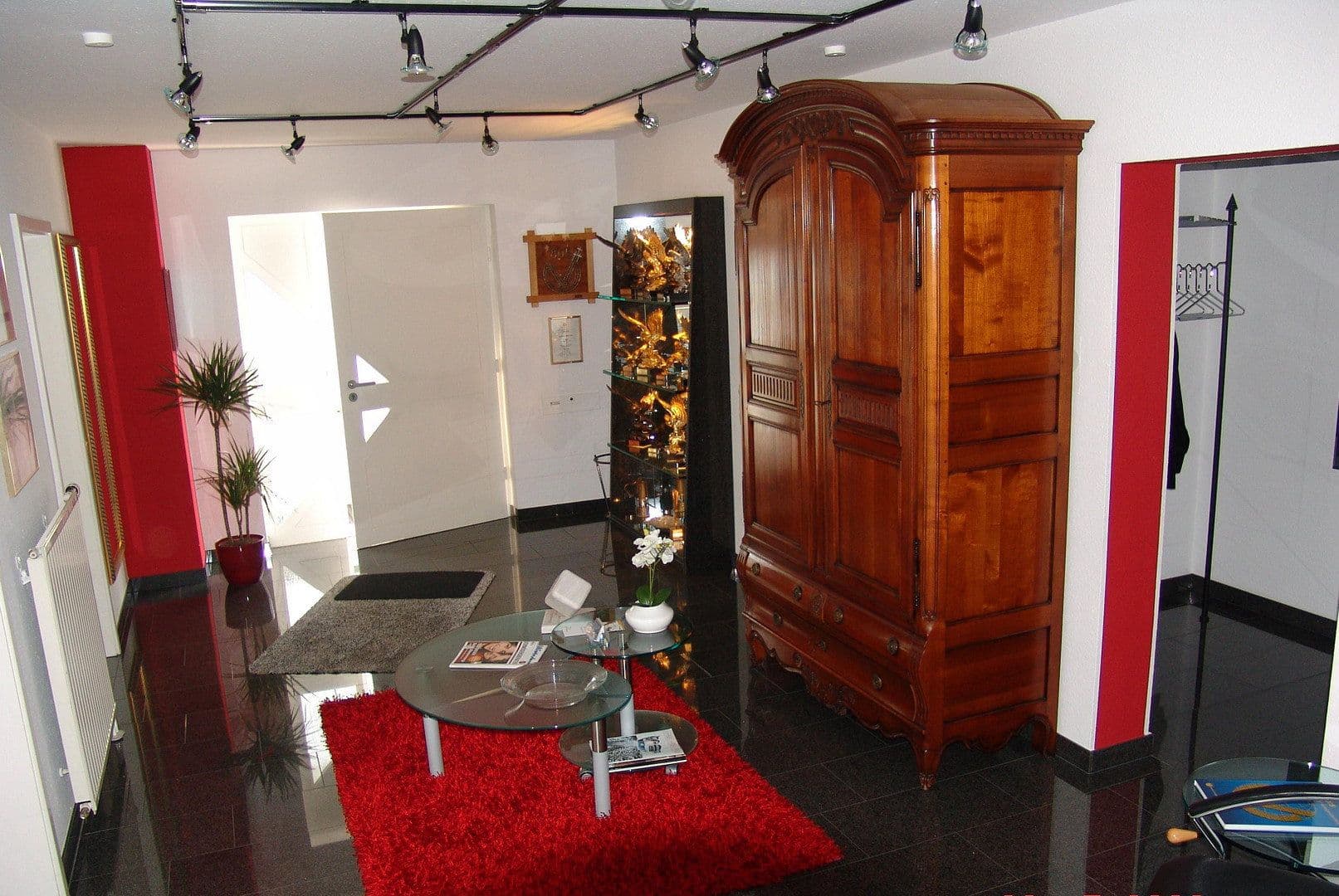 Prodej domu 420 m², pozemek 654 m², Saarbrücken, Země Sársko Prodej domu 420 m², pozemek 654 m², Saarbrücken, Země Sársko