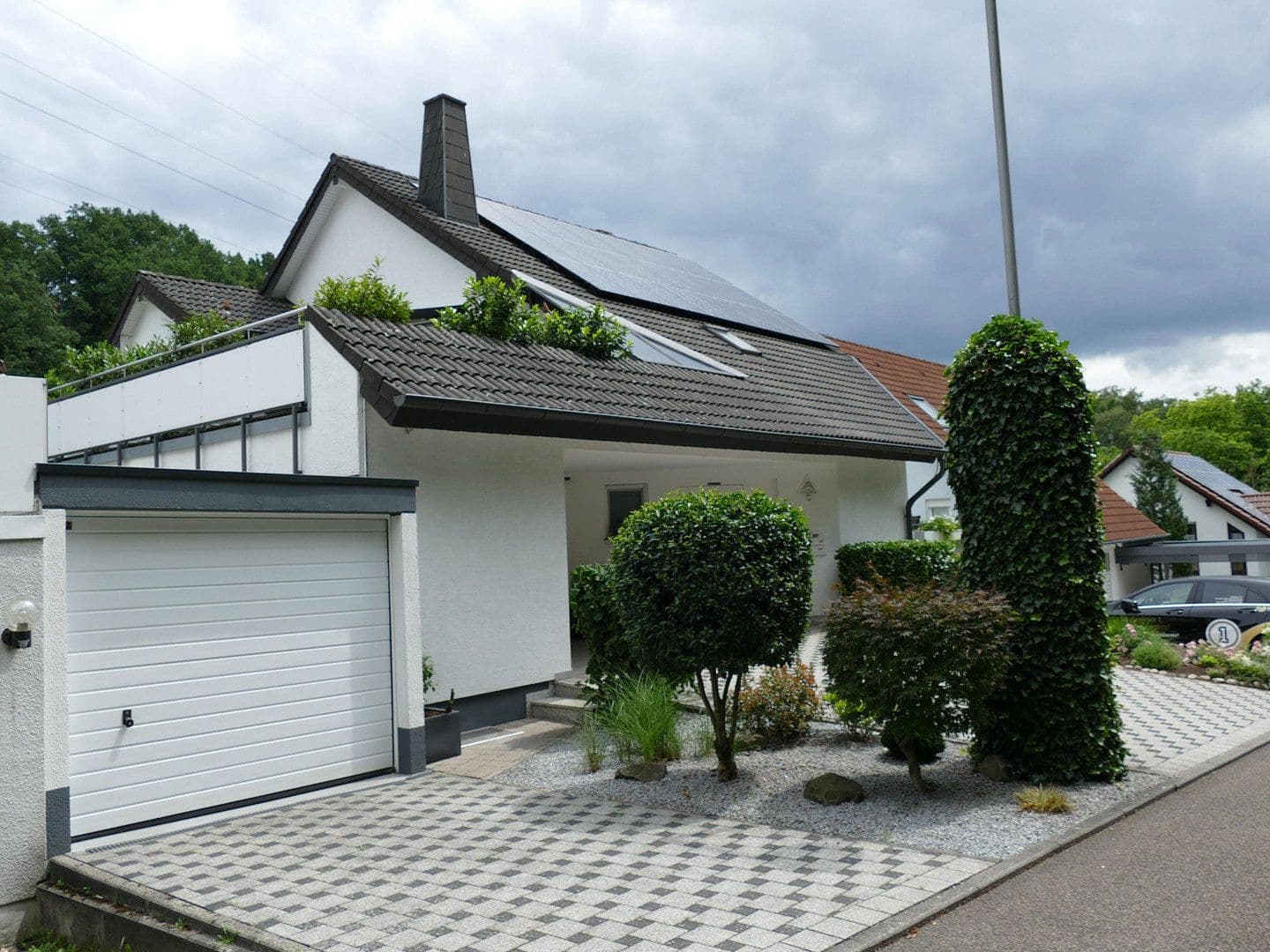 Prodej domu 420 m², pozemek 654 m², Saarbrücken, Země Sársko Prodej domu 420 m², pozemek 654 m², Saarbrücken, Země Sársko