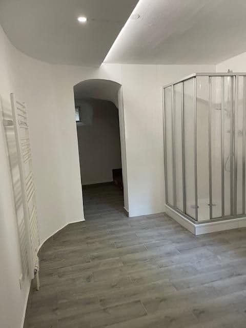 Prodej domu 180 m², pozemek 400 m², Roßmäßlerstraße 34, Tharandt, Sasko Prodej domu 180 m², pozemek 400 m², Roßmäßlerstraße 34, Tharandt, Sasko