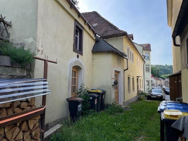 Prodej domu 180 m², pozemek 400 m², Roßmäßlerstraße 34, Tharandt, Sasko Prodej domu 180 m², pozemek 400 m², Roßmäßlerstraße 34, Tharandt, Sasko