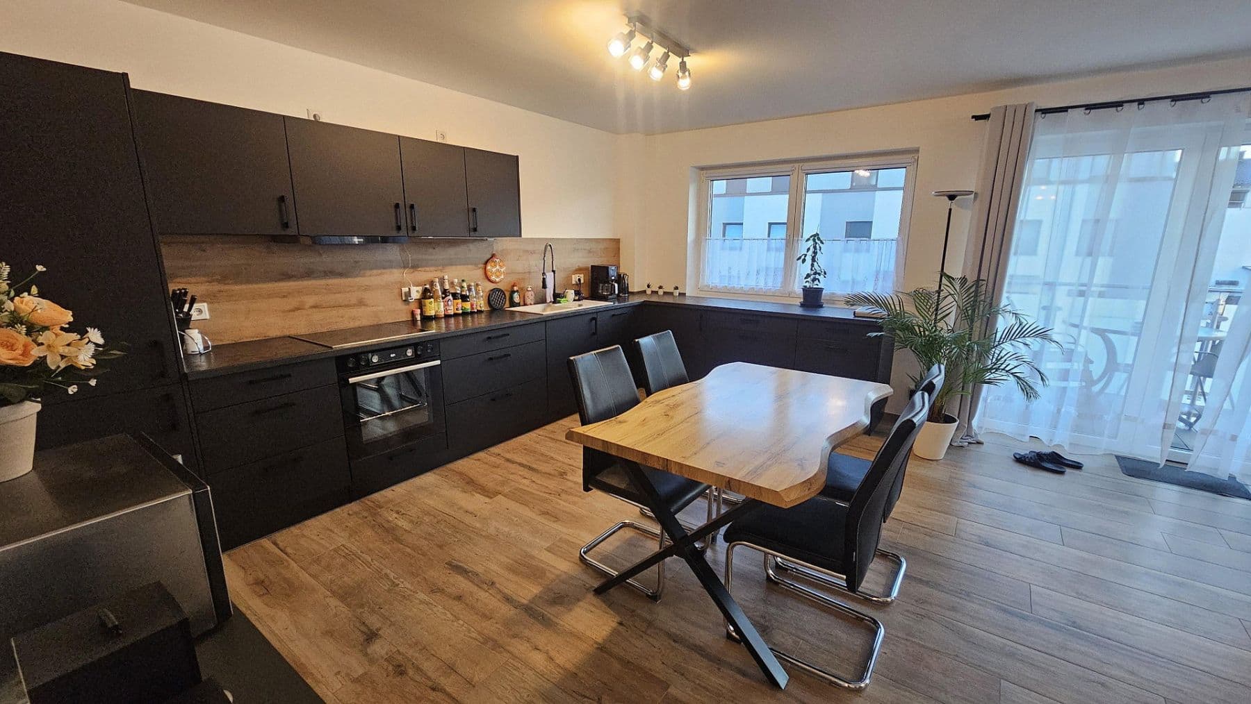 Pronájem bytu 3+1 83 m², Friederike-Nadig-Str. 5, Mörfelden-Walldorf, Hessen Pronájem bytu 3+1 83 m², Friederike-Nadig-Str. 5, Mörfelden-Walldorf, Hessen