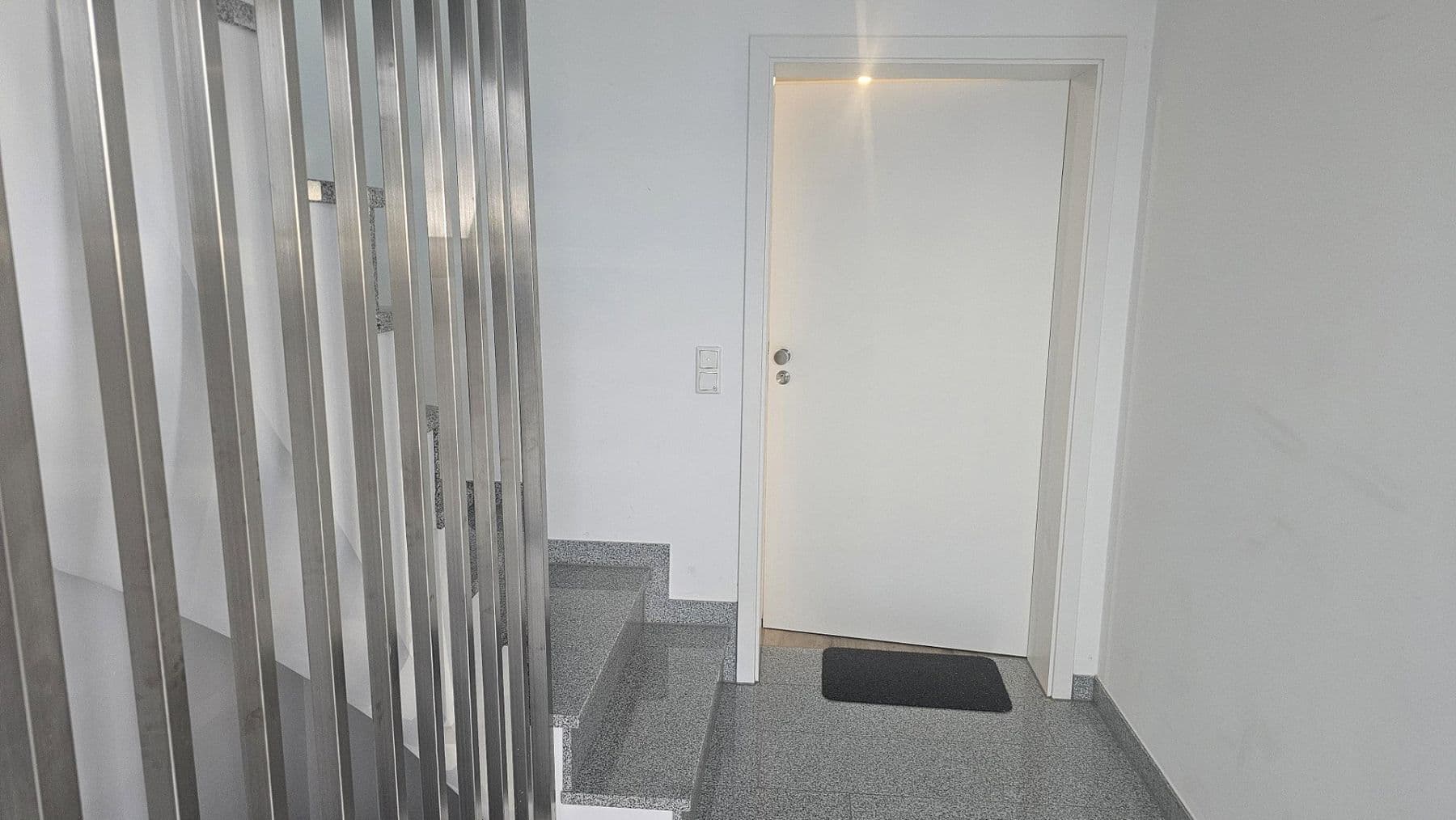Pronájem bytu 3+1 83 m², Ludwig-Bergsträsser-Str. 8, Mörfelden-Walldorf, Hessen Pronájem bytu 3+1 83 m², Ludwig-Bergsträsser-Str. 8, Mörfelden-Walldorf, Hessen