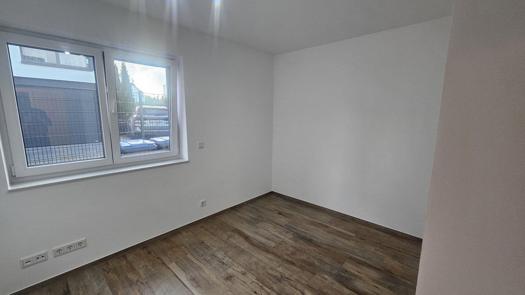 Pronájem bytu 3+1 83 m², Ludwig-Bergsträsser-Str. 8, Mörfelden-Walldorf, Hessen Pronájem bytu 3+1 83 m², Ludwig-Bergsträsser-Str. 8, Mörfelden-Walldorf, Hessen