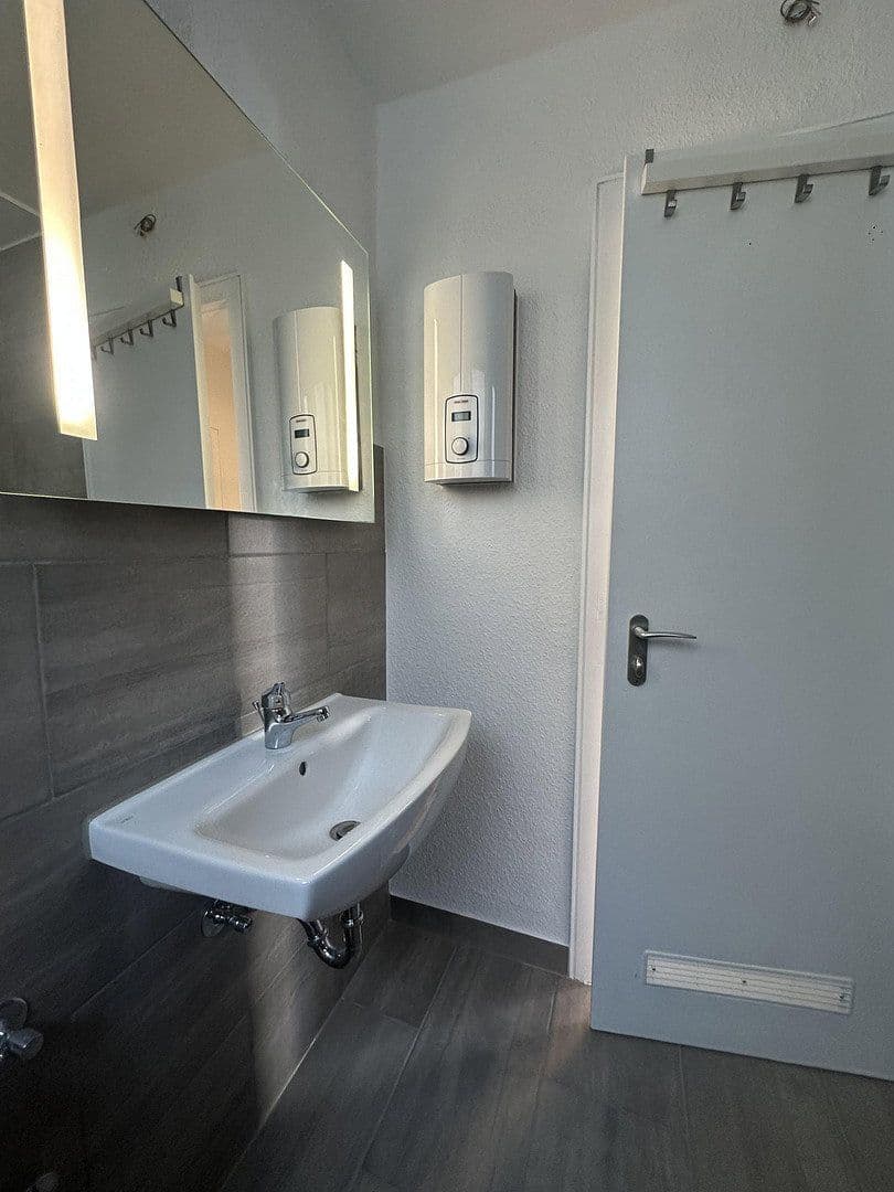 Pronájem bytu 1+1 47 m², Mannheim, Bádensko-Württembersko Pronájem bytu 1+1 47 m², Mannheim, Bádensko-Württembersko