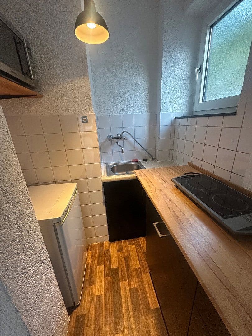 Pronájem bytu 1+1 32 m², Mannheim, Bádensko-Württembersko Pronájem bytu 1+1 32 m², Mannheim, Bádensko-Württembersko