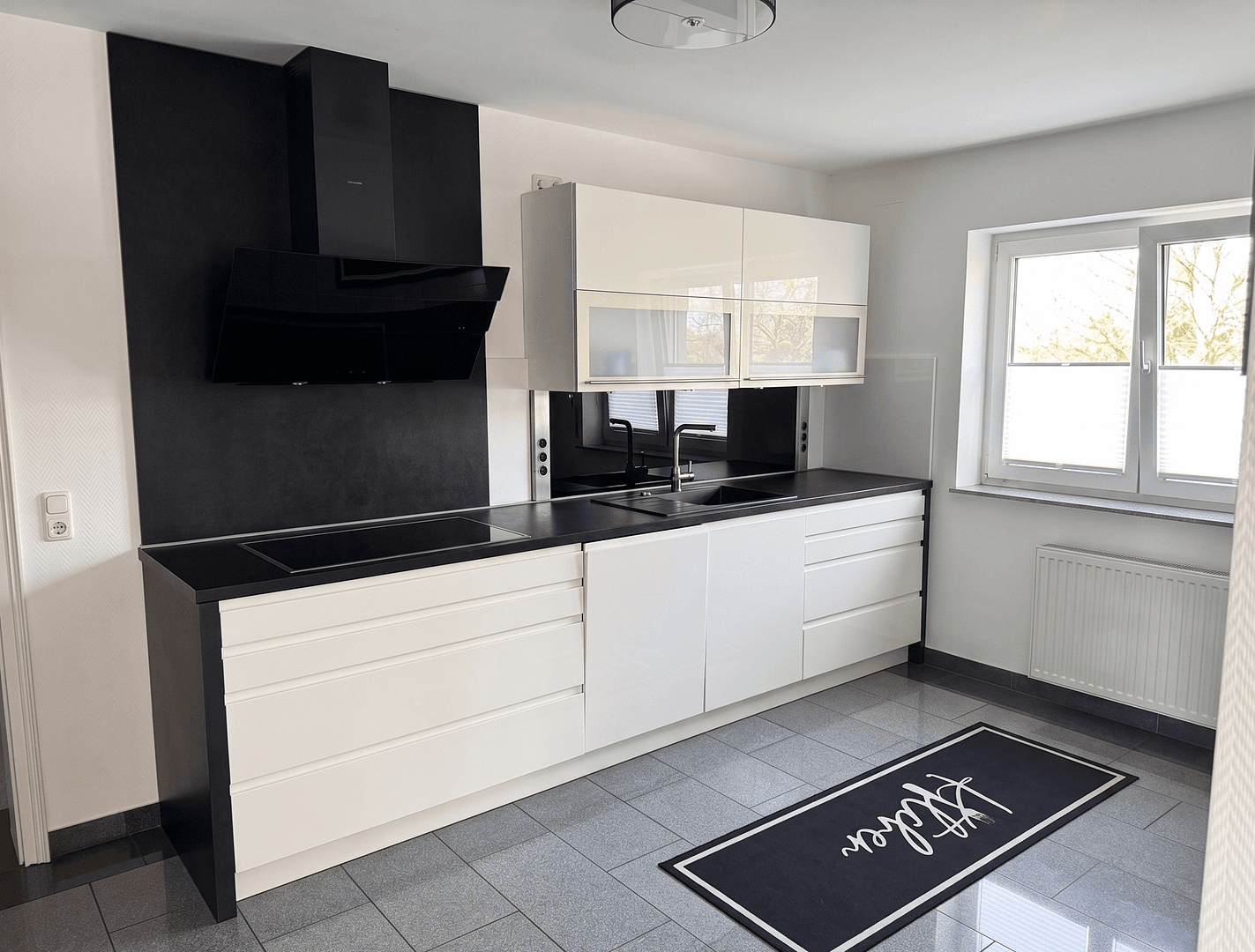 Prodej domu 378 m², pozemek 2.163 m², Rinteln, Dolní Sasko Prodej domu 378 m², pozemek 2.163 m², Rinteln, Dolní Sasko
