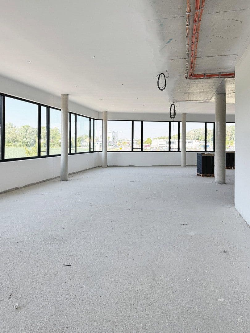 Pronájem kanceláře 807 m², Ida-Noddack-Straße 2, Ingolstadt, Bavorsko Pronájem kanceláře 807 m², Ida-Noddack-Straße 2, Ingolstadt, Bavorsko