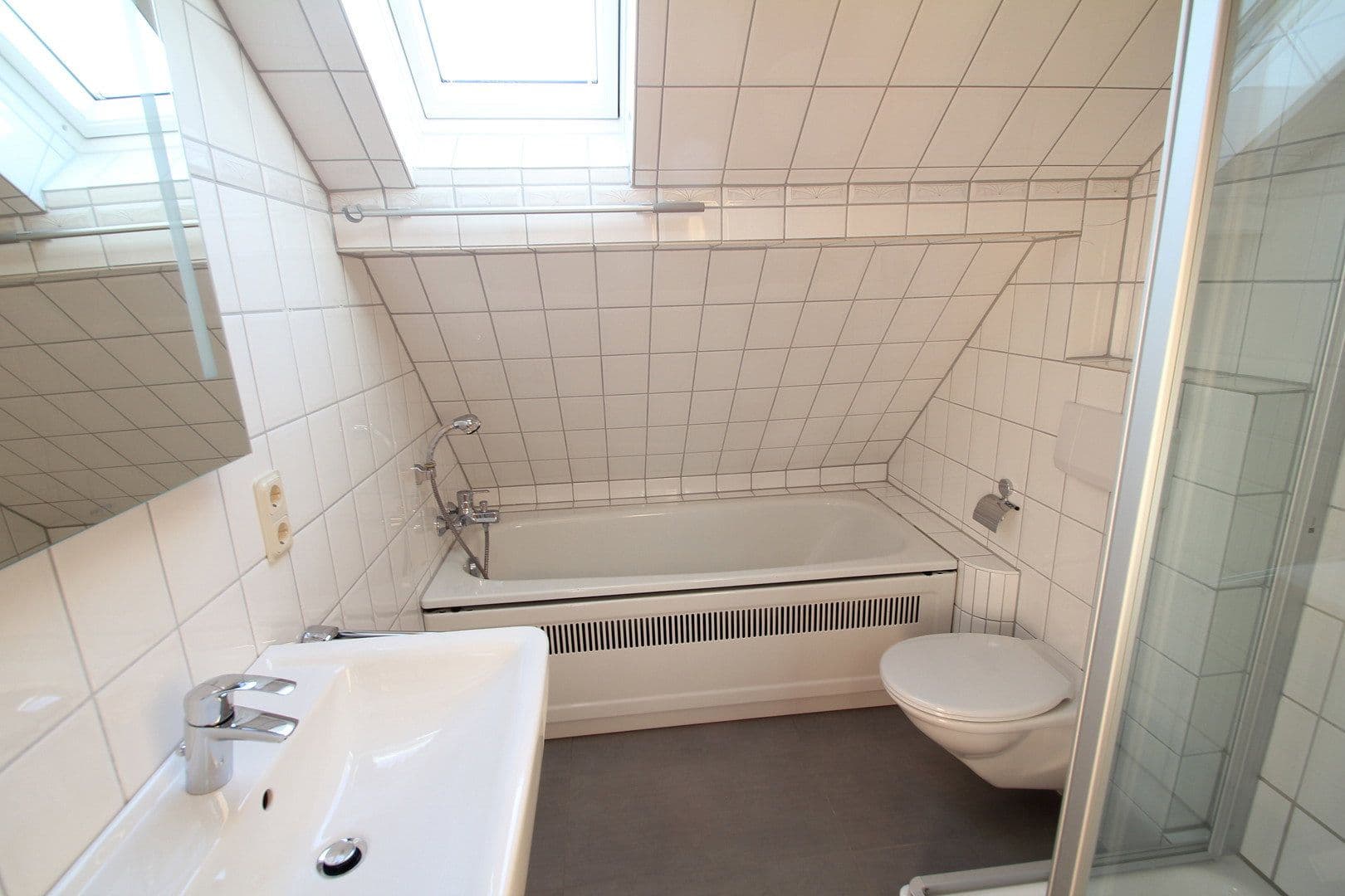Pronájem bytu 2+1 68 m², Göttingen, Dolní Sasko Pronájem bytu 2+1 68 m², Göttingen, Dolní Sasko