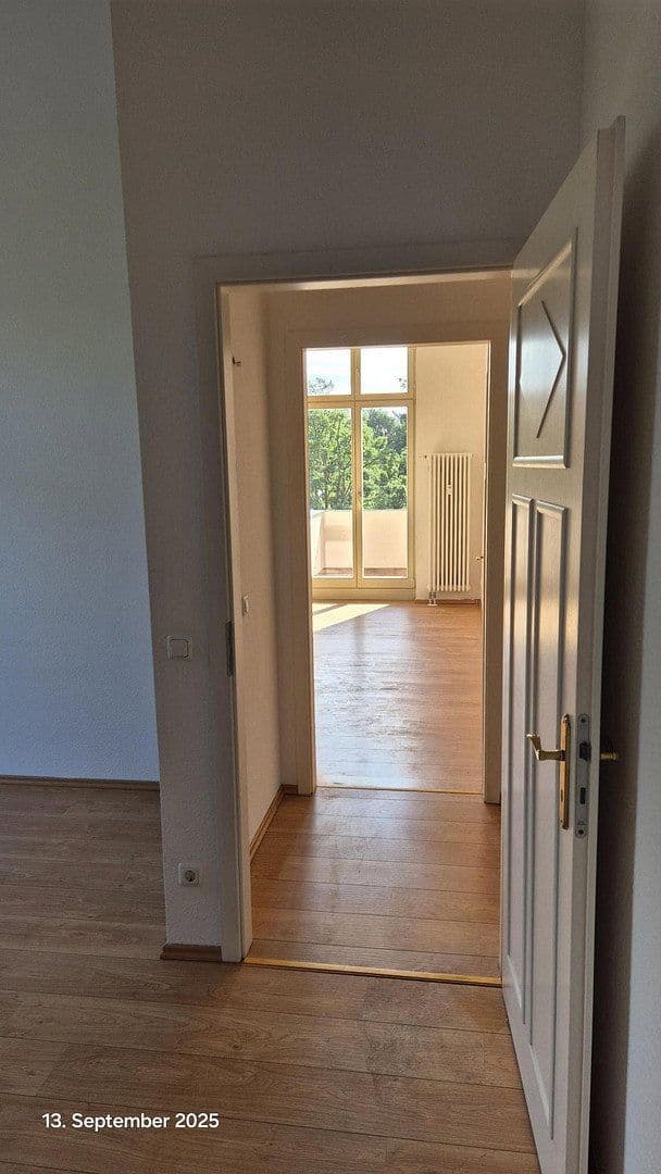 Prodej bytu 4+1 130 m², Großbeerenstraße 335, Potsdam, Braniborsko Prodej bytu 4+1 130 m², Großbeerenstraße 335, Potsdam, Braniborsko
