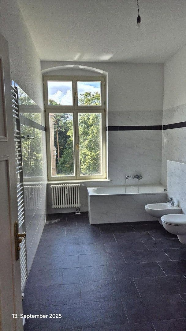 Prodej bytu 4+1 130 m², Großbeerenstraße 335, Potsdam, Braniborsko Prodej bytu 4+1 130 m², Großbeerenstraße 335, Potsdam, Braniborsko