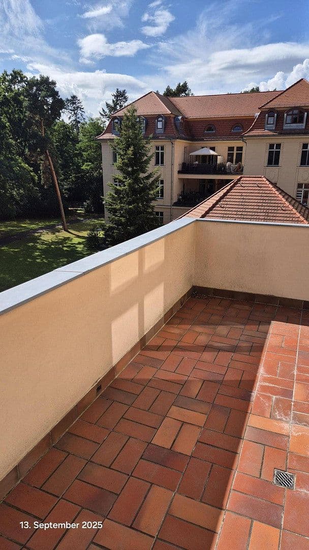Prodej bytu 4+1 130 m², Großbeerenstraße 335, Potsdam, Braniborsko Prodej bytu 4+1 130 m², Großbeerenstraße 335, Potsdam, Braniborsko