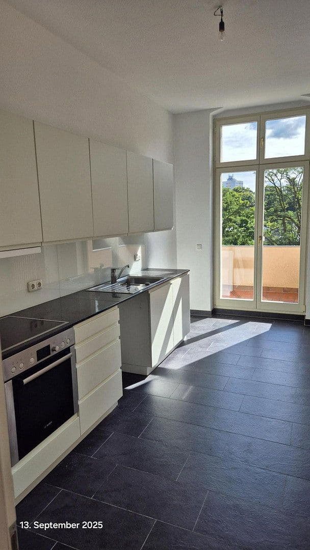 Prodej bytu 4+1 130 m², Großbeerenstraße 335, Potsdam, Braniborsko Prodej bytu 4+1 130 m², Großbeerenstraße 335, Potsdam, Braniborsko