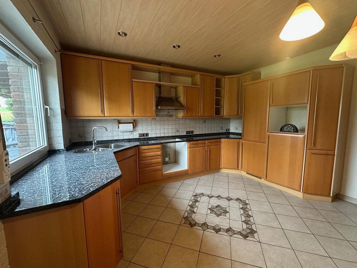 Pronájem bytu 4+1 130 m², Stompen 19, Much, Severní Porýní-Vestfálsko Pronájem bytu 4+1 130 m², Stompen 19, Much, Severní Porýní-Vestfálsko