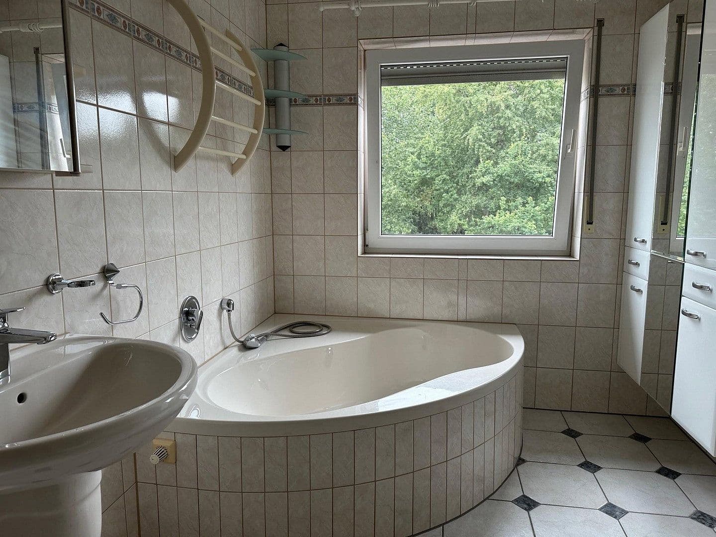 Pronájem bytu 4+1 130 m², Stompen 19, Much, Severní Porýní-Vestfálsko Pronájem bytu 4+1 130 m², Stompen 19, Much, Severní Porýní-Vestfálsko