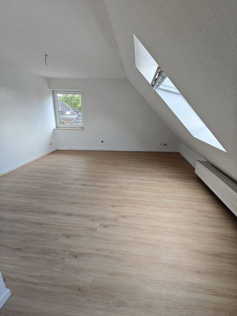 Pronájem bytu 2+1 53 m², Baarstraße 10a, Iserlohn, Severní Porýní-Vestfálsko Pronájem bytu 2+1 53 m², Baarstraße 10a, Iserlohn, Severní Porýní-Vestfálsko