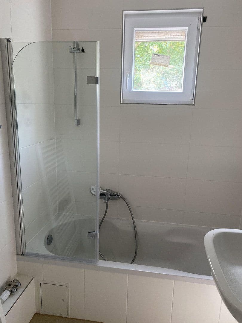 Pronájem bytu 120 m², Bammental, Bádensko-Württembersko Pronájem bytu 120 m², Bammental, Bádensko-Württembersko