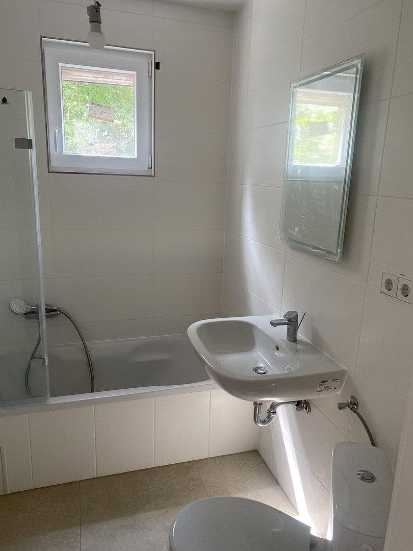 Pronájem bytu 120 m², Bammental, Bádensko-Württembersko Pronájem bytu 120 m², Bammental, Bádensko-Württembersko