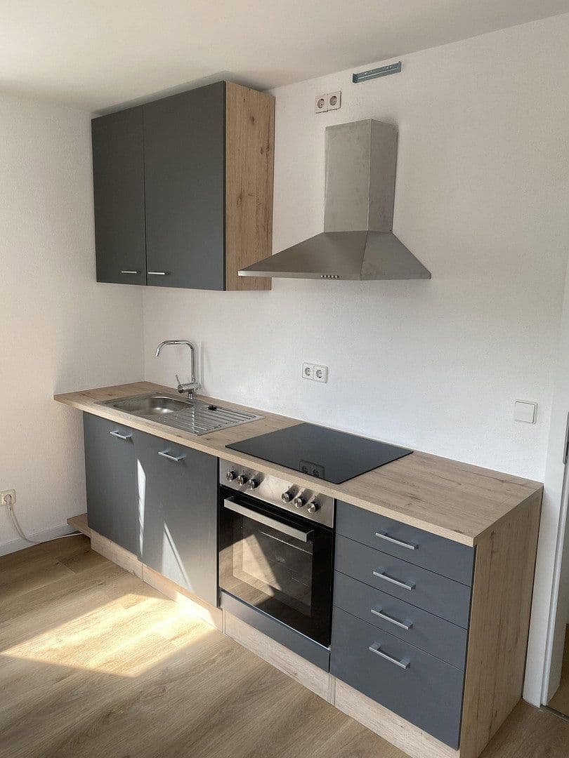 Pronájem bytu 120 m², Bammental, Bádensko-Württembersko Pronájem bytu 120 m², Bammental, Bádensko-Württembersko