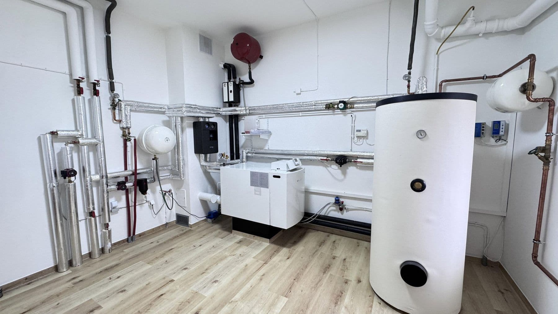 Prodej domu 877 m², pozemek 23.976 m², Balge, Dolní Sasko Prodej domu 877 m², pozemek 23.976 m², Balge, Dolní Sasko