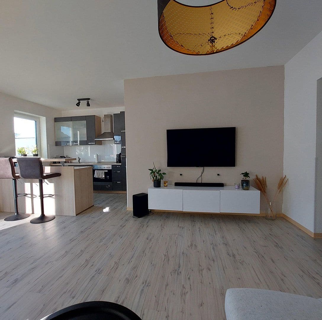 Pronájem bytu 4+1 102 m², Weißenthurm, Porýní-Falc Pronájem bytu 4+1 102 m², Weißenthurm, Porýní-Falc