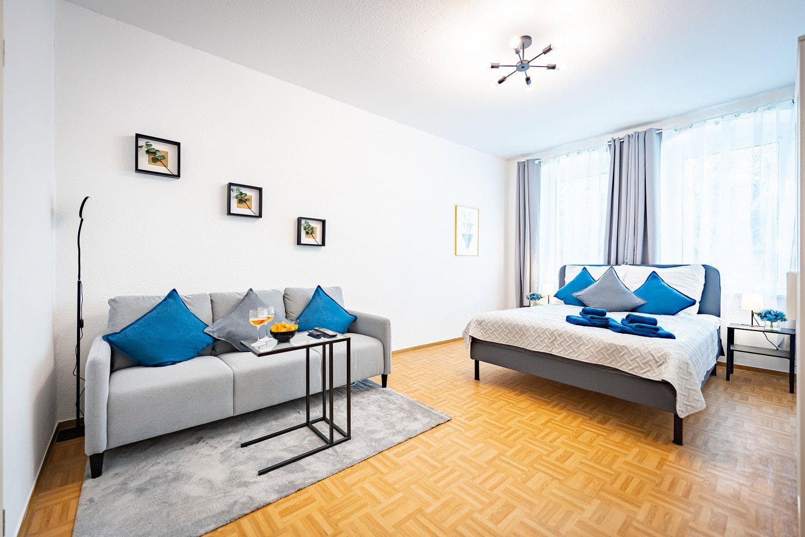 Pronájem bytu 1+1 49 m², Leipziger Straße 29, Magdeburg, Sasko-Anhaltsko Pronájem bytu 1+1 49 m², Leipziger Straße 29, Magdeburg, Sasko-Anhaltsko
