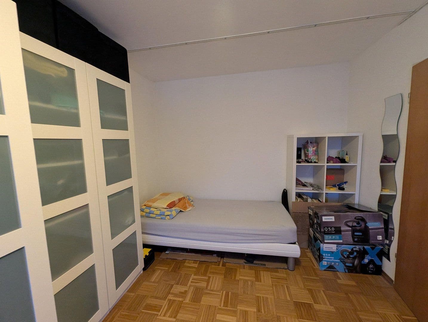 Pronájem bytu 1+1 33 m², Karlsruhe, Bádensko-Württembersko Pronájem bytu 1+1 33 m², Karlsruhe, Bádensko-Württembersko
