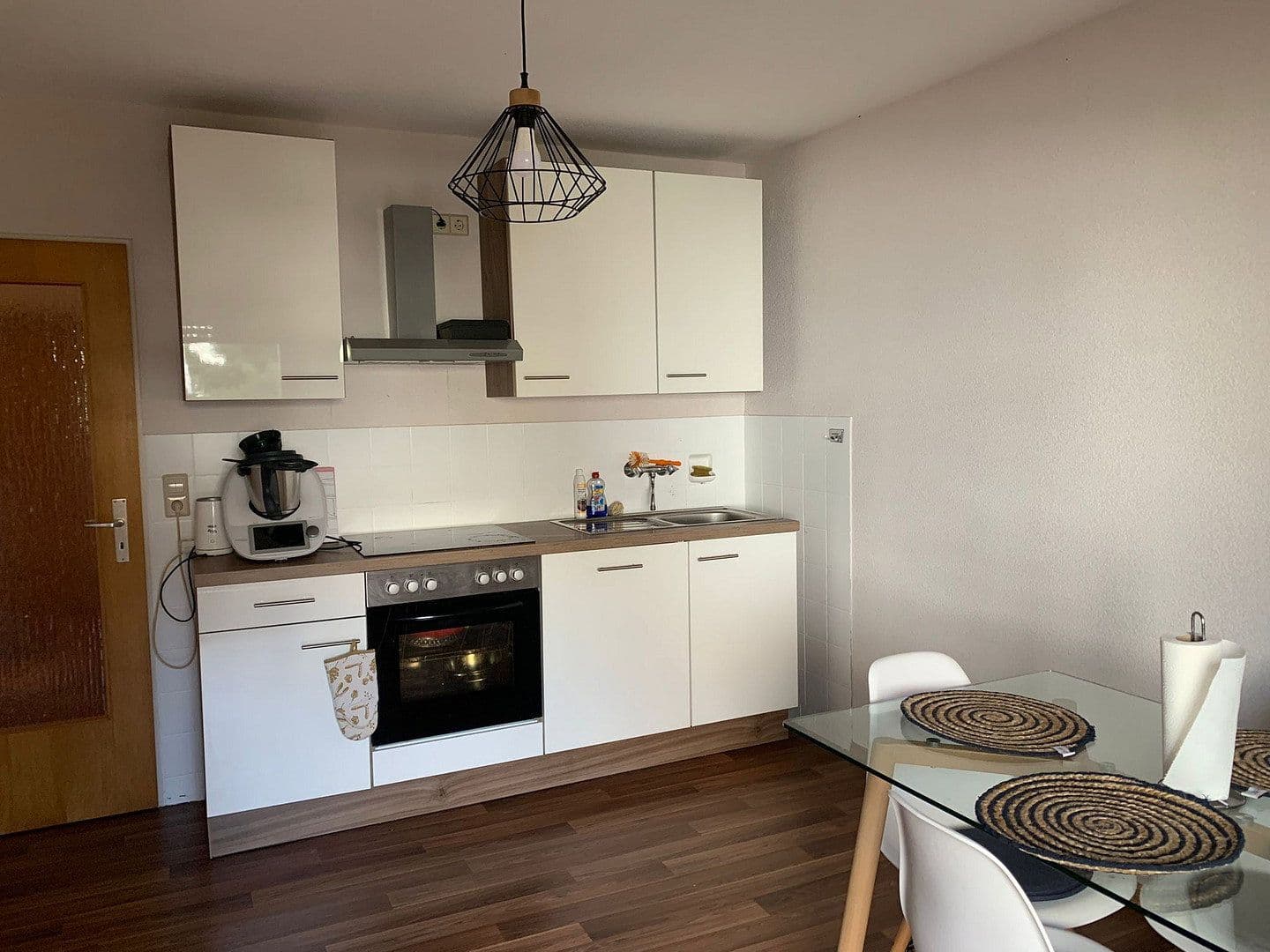 Pronájem bytu 3+1 86 m², Ludwigshafen, Porýní-Falc Pronájem bytu 3+1 86 m², Ludwigshafen, Porýní-Falc