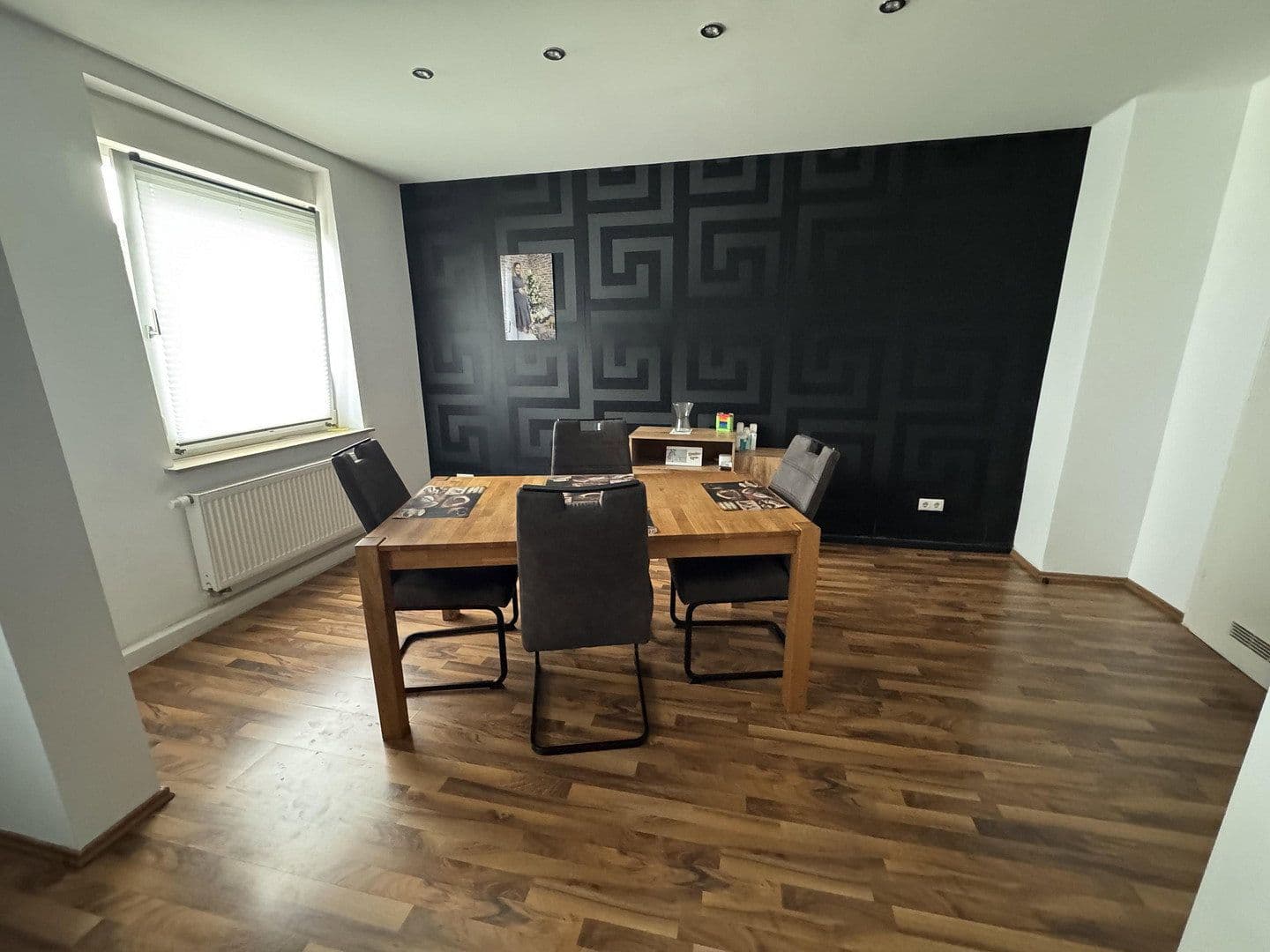 Pronájem bytu 2+1 63 m², Rothenburger Straße 151, Nürnberg, Bavorsko Pronájem bytu 2+1 63 m², Rothenburger Straße 151, Nürnberg, Bavorsko