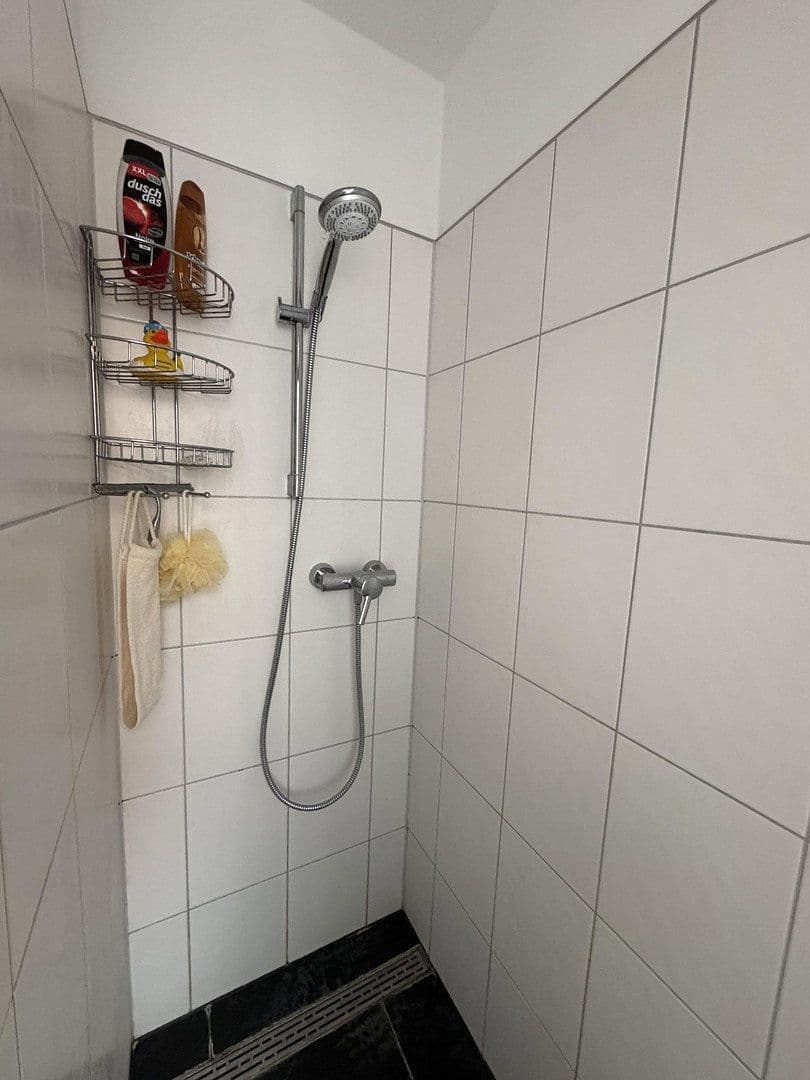 Pronájem bytu 2+1 63 m², Rothenburger Straße 151, Nürnberg, Bavorsko Pronájem bytu 2+1 63 m², Rothenburger Straße 151, Nürnberg, Bavorsko