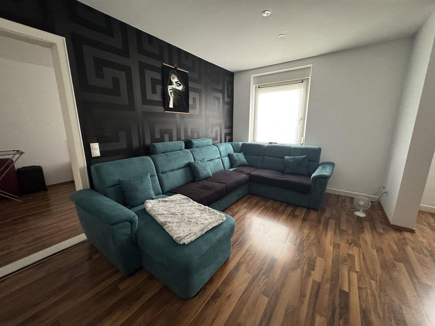 Pronájem bytu 2+1 63 m², Rothenburger Straße 151, Nürnberg, Bavorsko Pronájem bytu 2+1 63 m², Rothenburger Straße 151, Nürnberg, Bavorsko